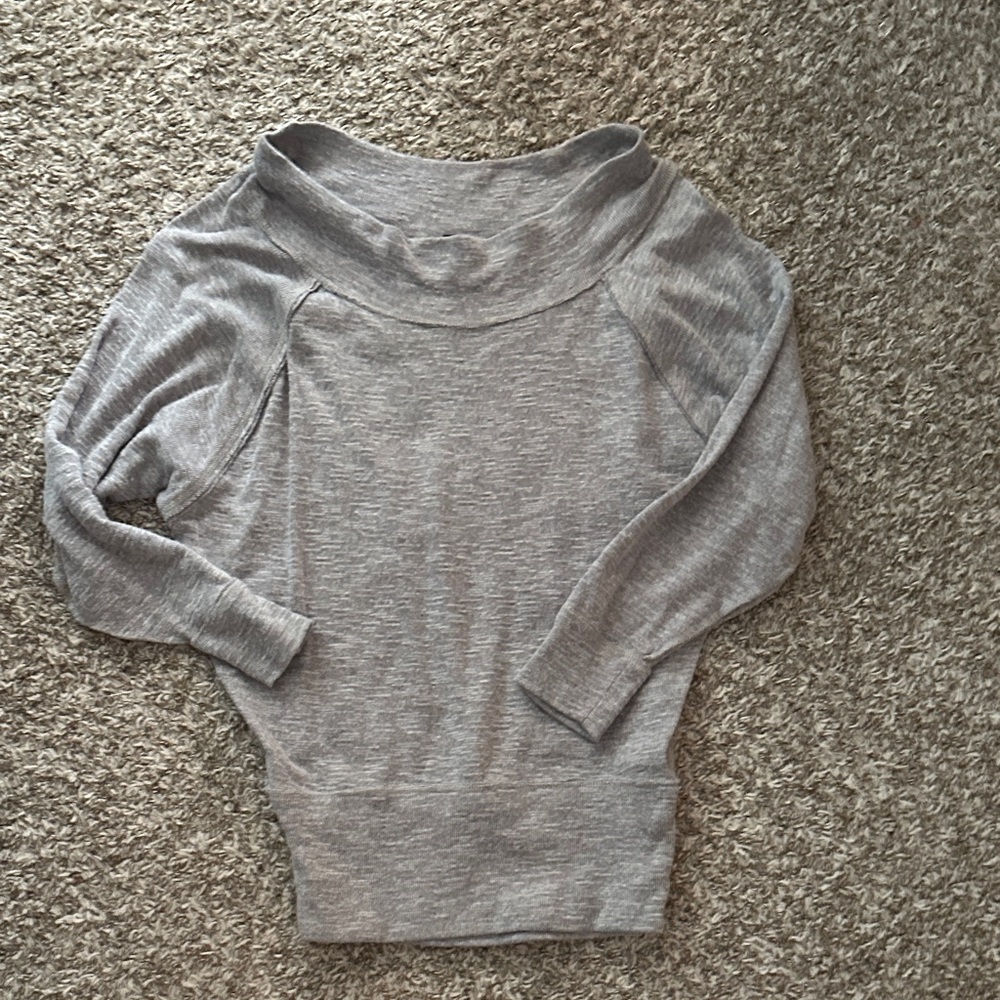 Free People off shouldGray Women's Sweater